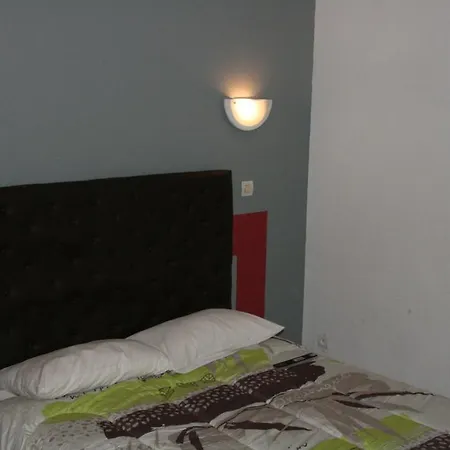 Le Bois Des Espeisses Hotell Nîmes
