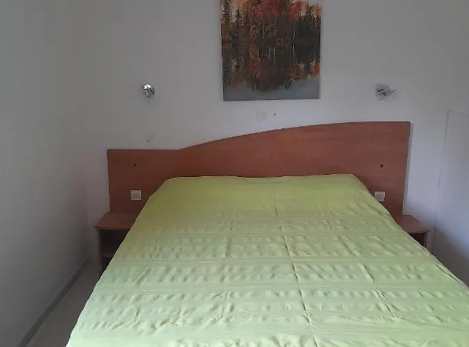 Le Bois Des Espeisses Nimes